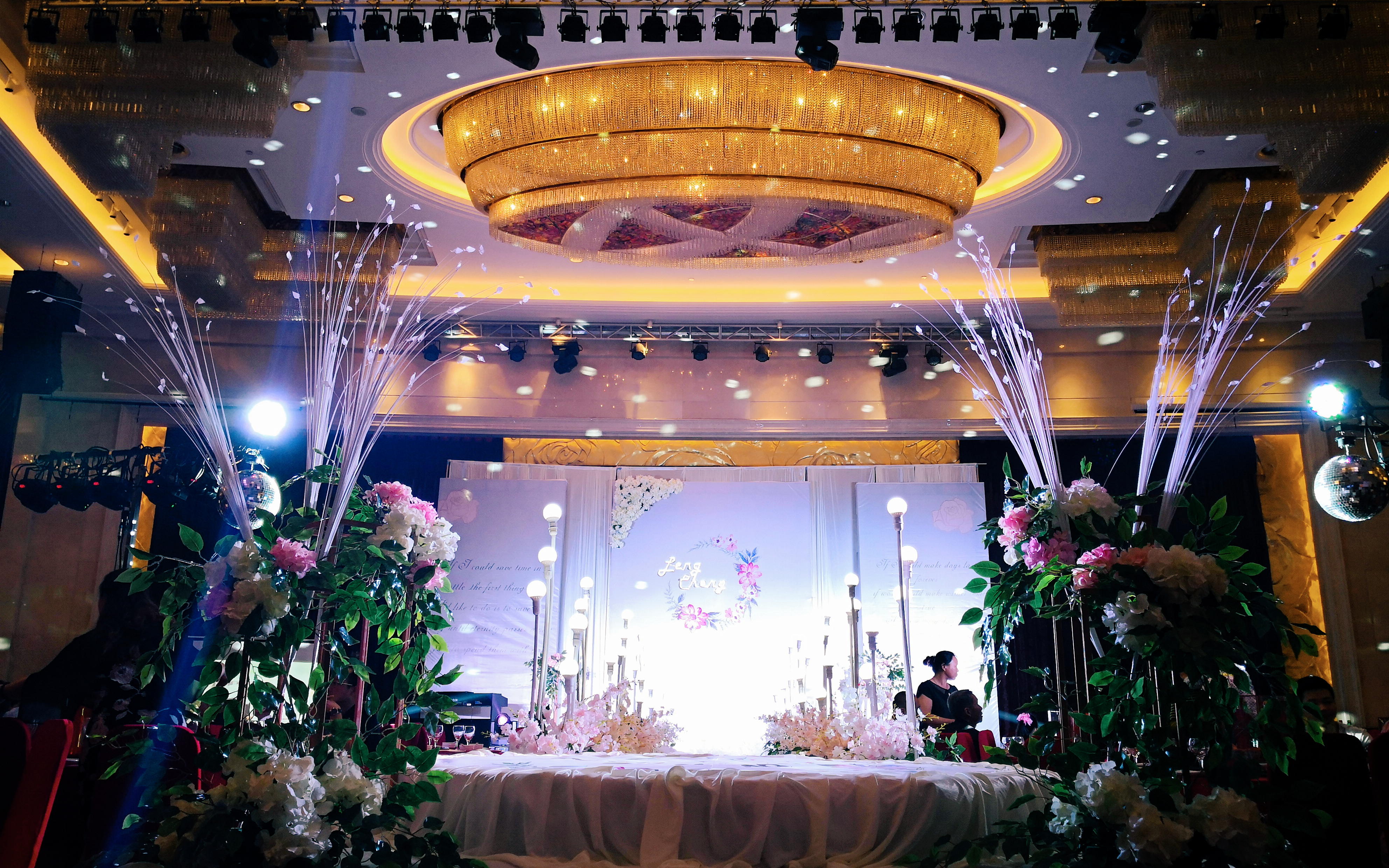 小型室内婚礼之选——简约韩风婚潮