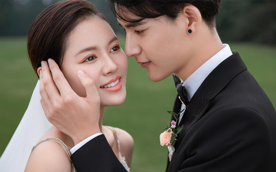 2023本季热卖l森系婚纱照l网红婚纱照