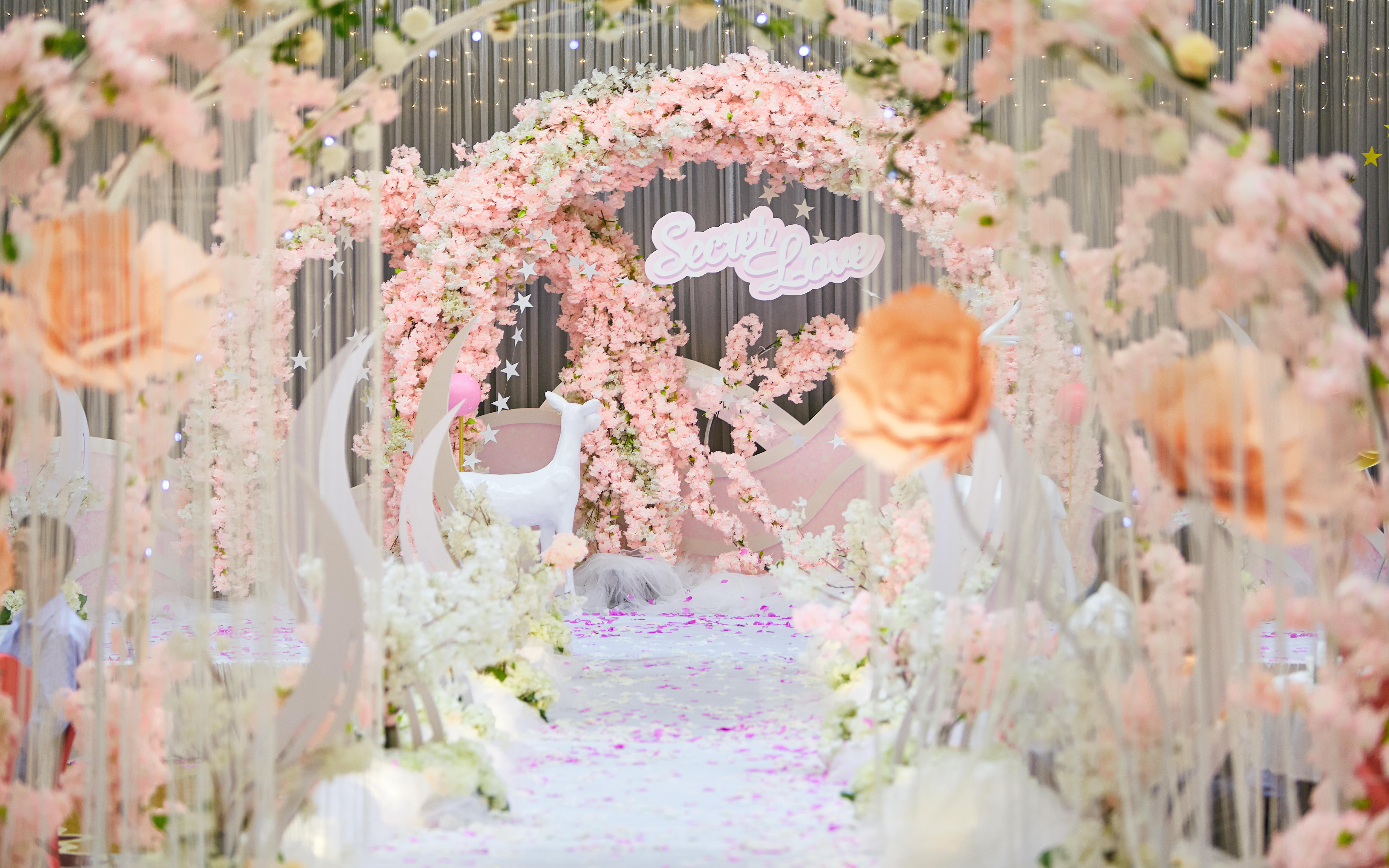 《花间梦》浅粉梦幻婚礼主题