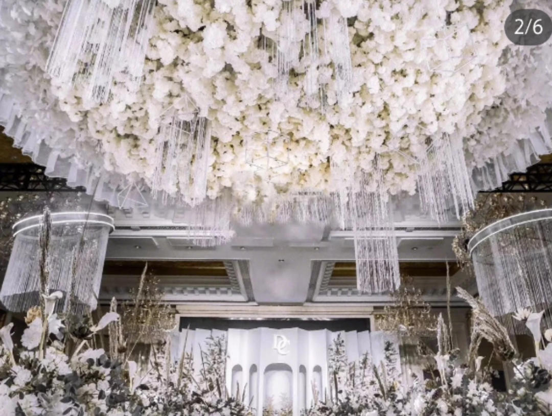 超火泰式拱门纯净白色婚礼