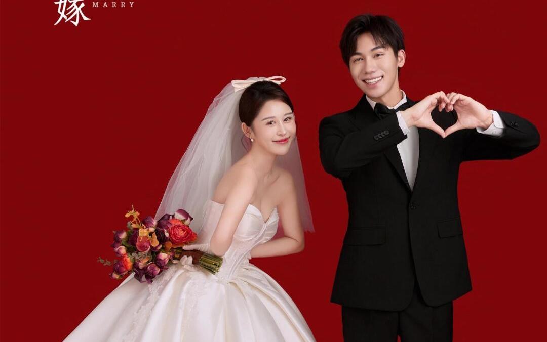 結(jié)婚必拍系列紅底極簡婚紗照