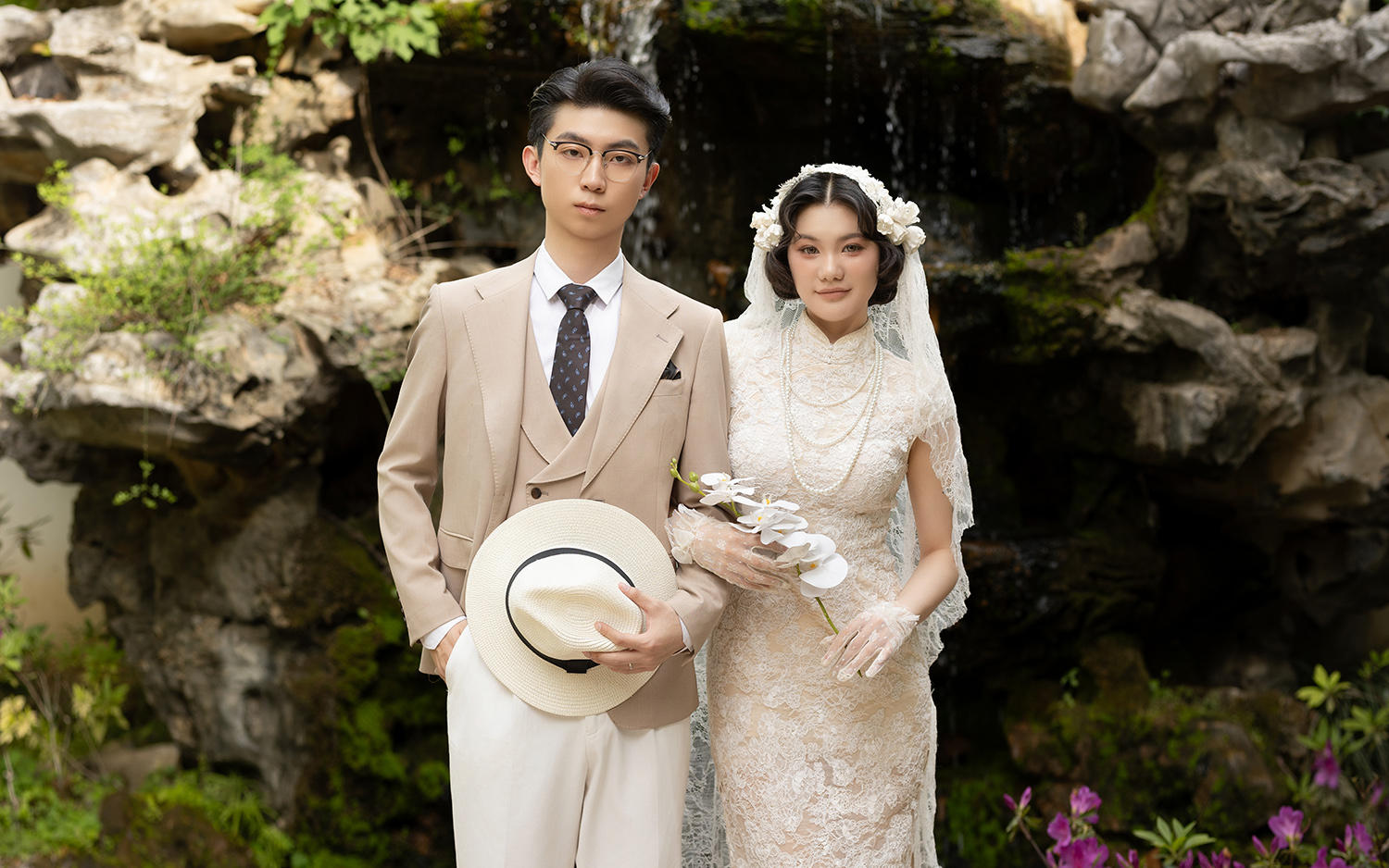 Ms Zhou & Mr Ding