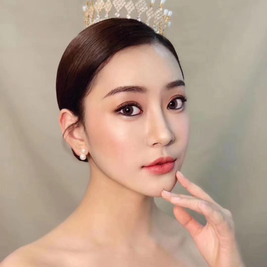 新娘婚纱效果+试装效果图