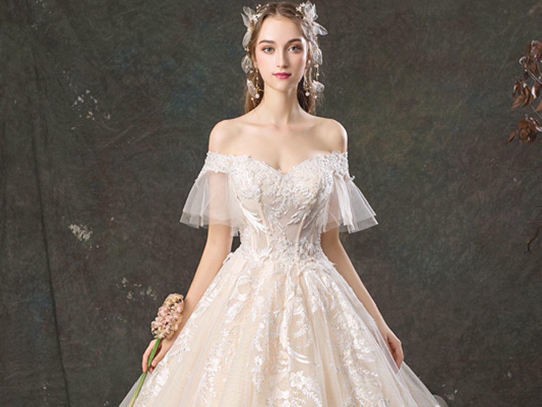 【人气性价比】12件套+A级化妆师跟妆一天