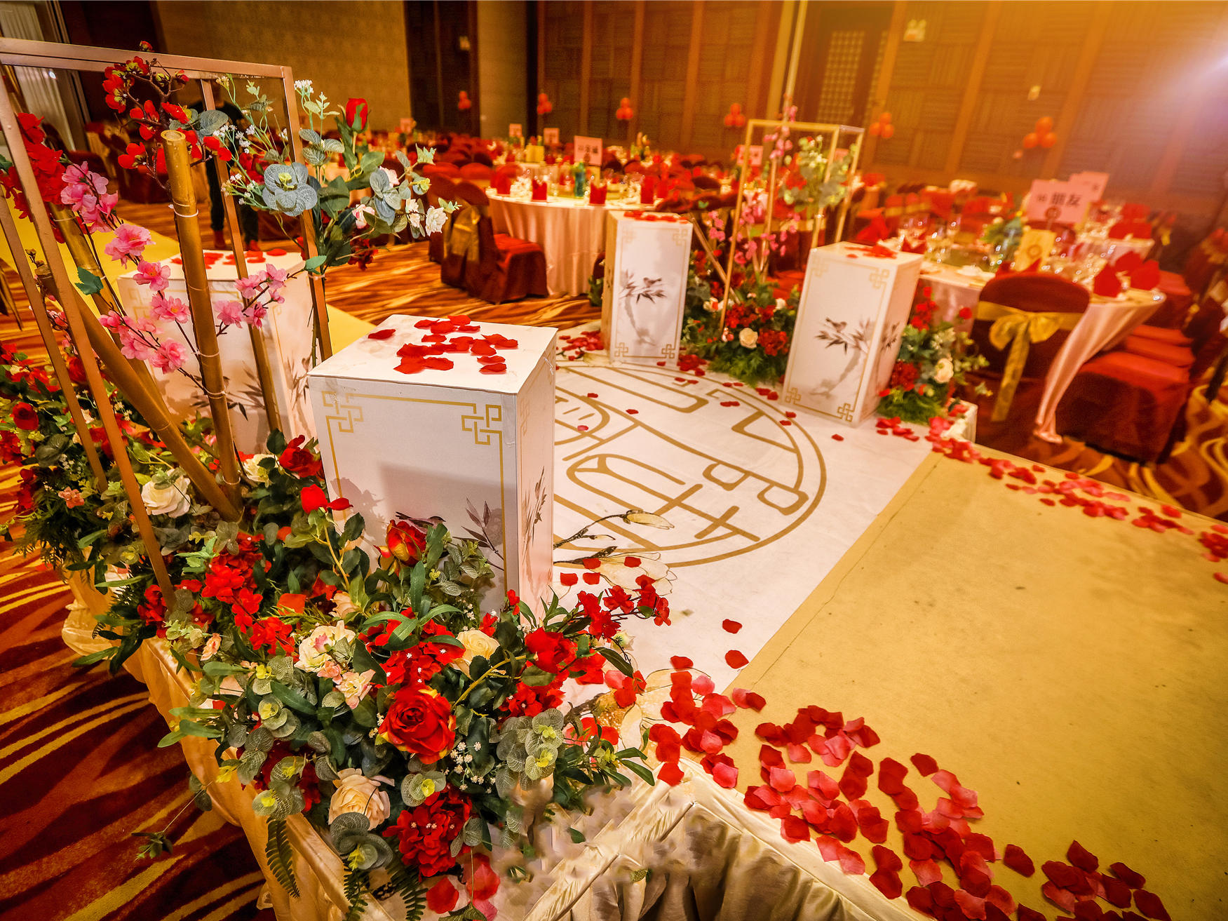 华庭卡洛琳浪漫新中式高端定制