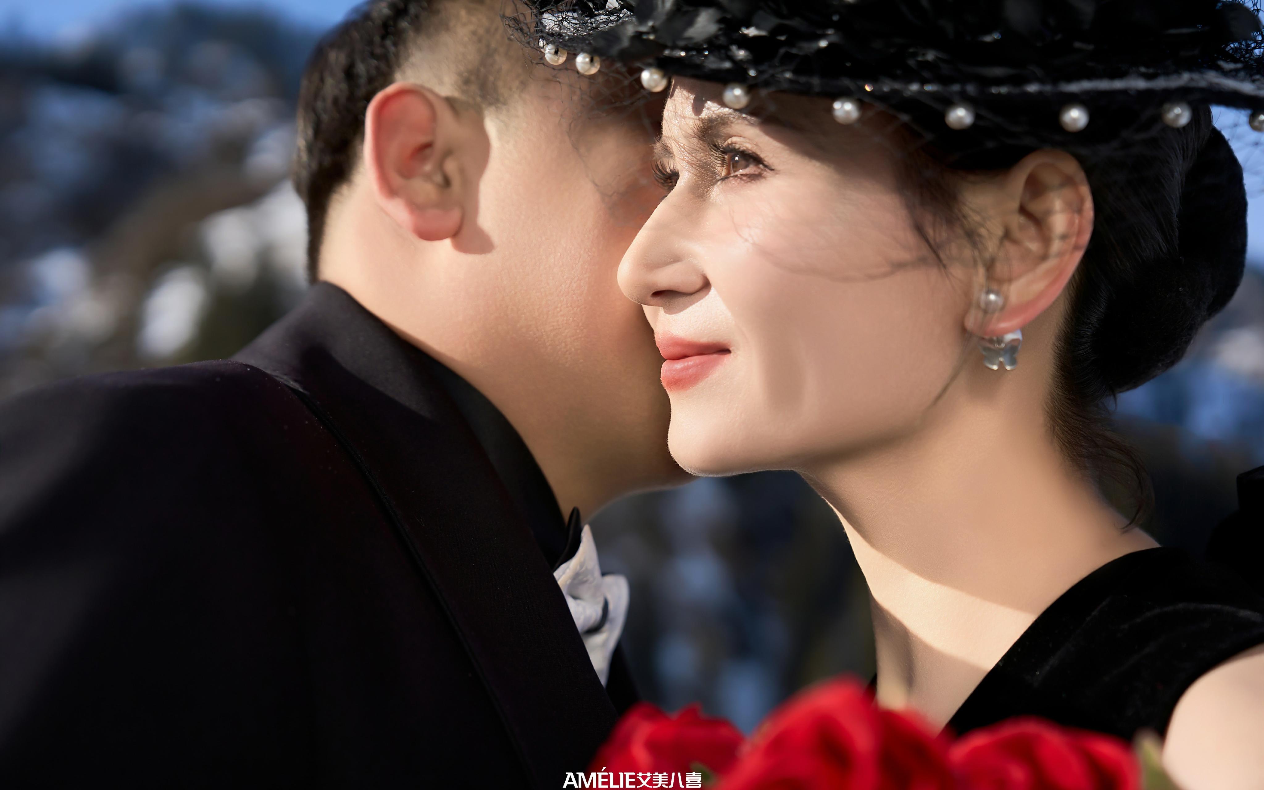 雪吻红玫，浪漫氛围感拉满❄️