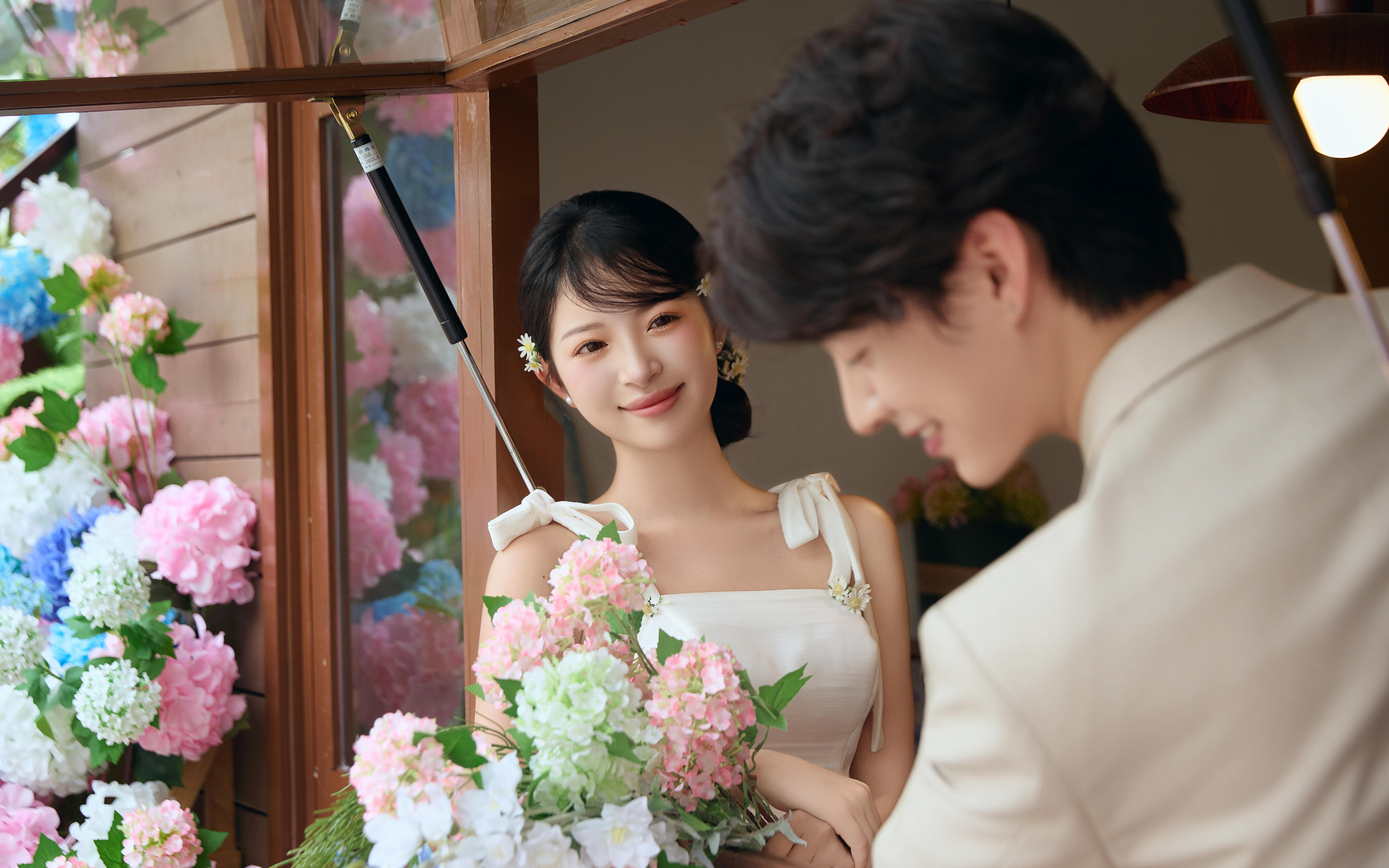糟糕！心动啦~拍到了超爱的室内婚纱照💕