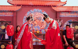 户外红色复古典雅中式婚礼
