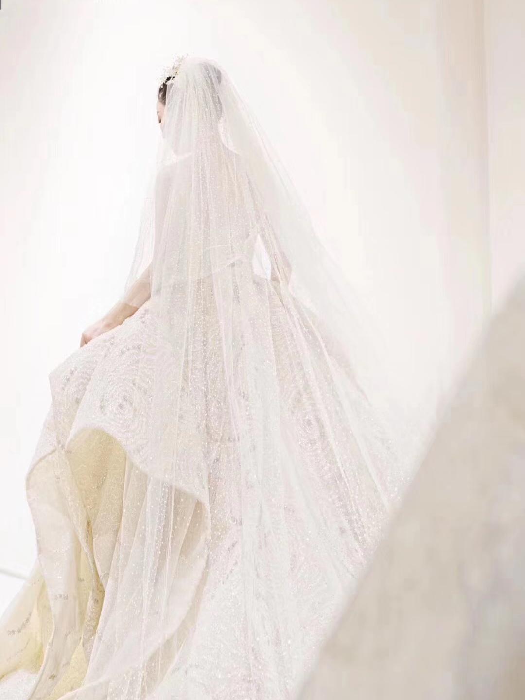 【美美婚纱礼服馆】尊宠婚纱礼服租赁套系