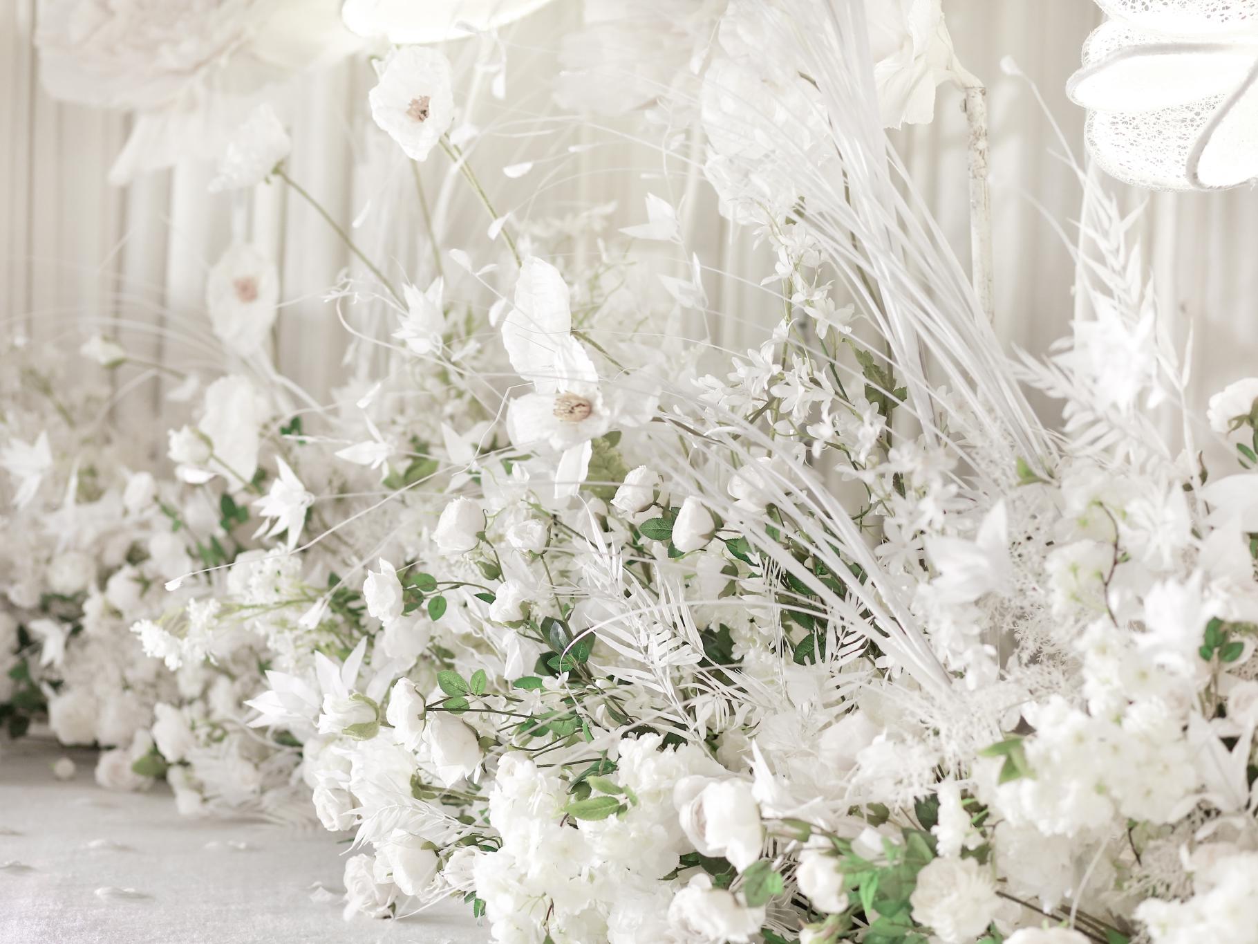 《千丝万缕》梦幻纯白含吊顶西式婚礼