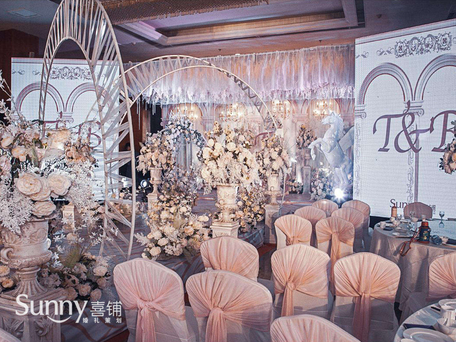 【小预算轻奢定制】——唯美婚礼