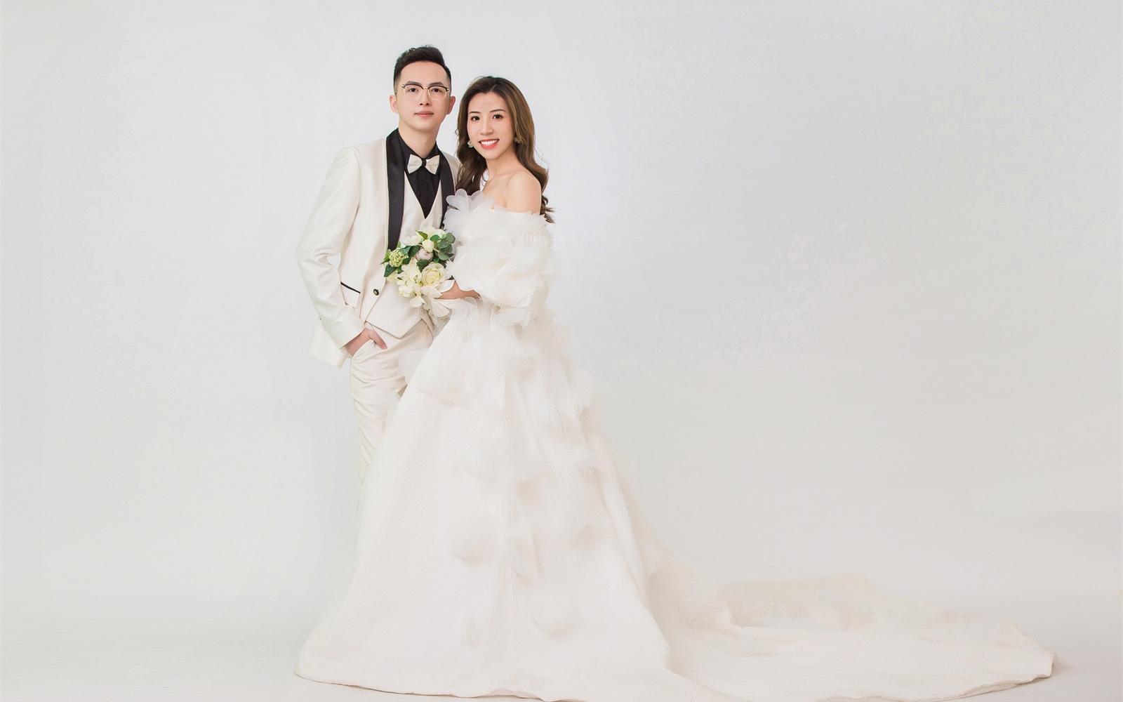 【百合客片】Mr.梁 & Miss .梁