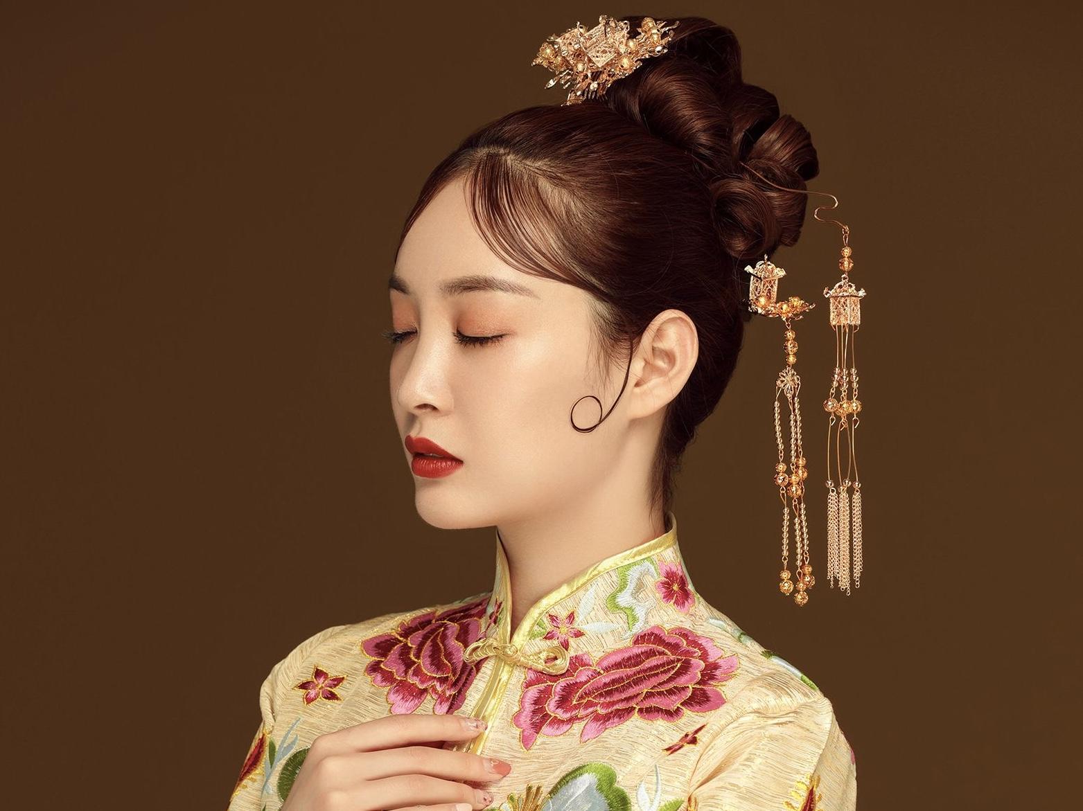 【胭白】资深化妆师跟妆+妈妈妆+出门纱