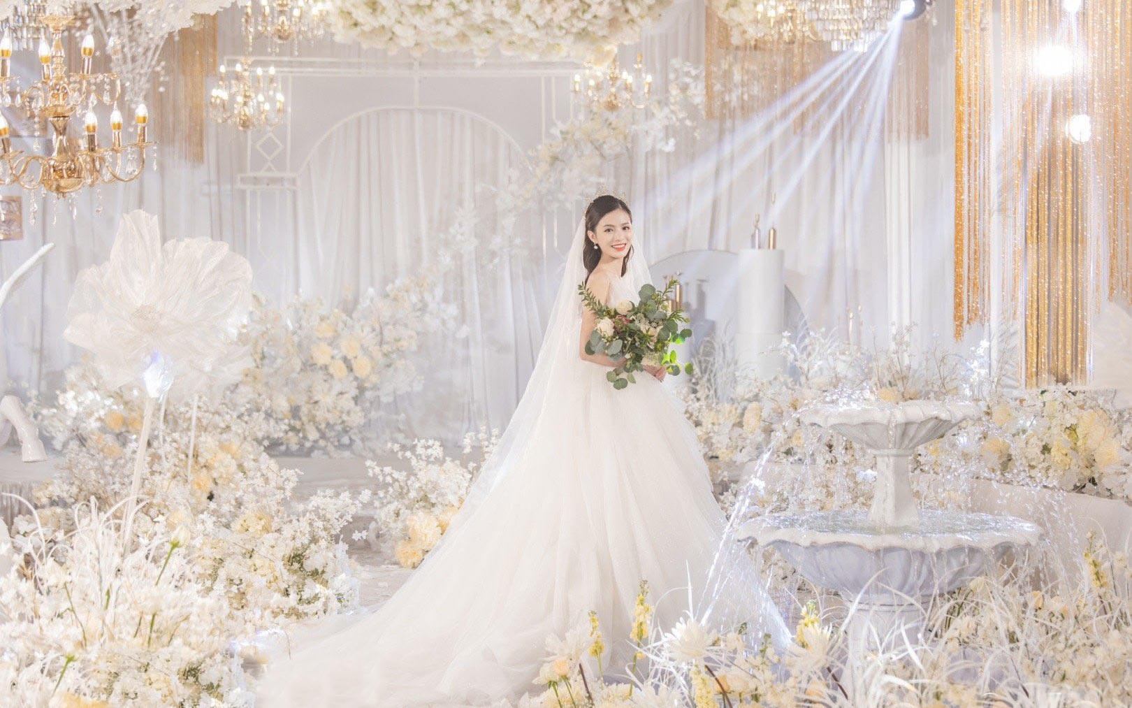 【光年婚礼】20888抢购26888全套定制婚礼