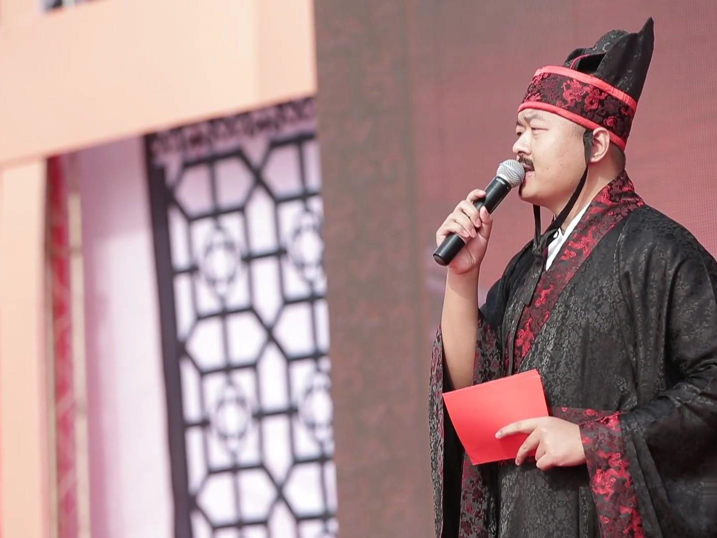 提供：集体汉婚主持服务。