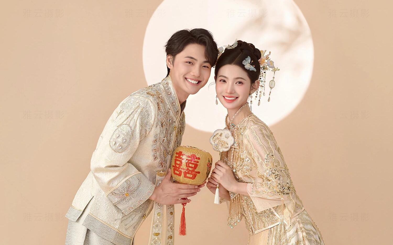 报意思 一不小心就拍到了梦中情禾婚纱照 