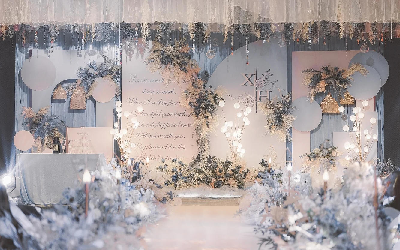 奈莫花園風(fēng)小預(yù)算含吊頂婚禮策劃