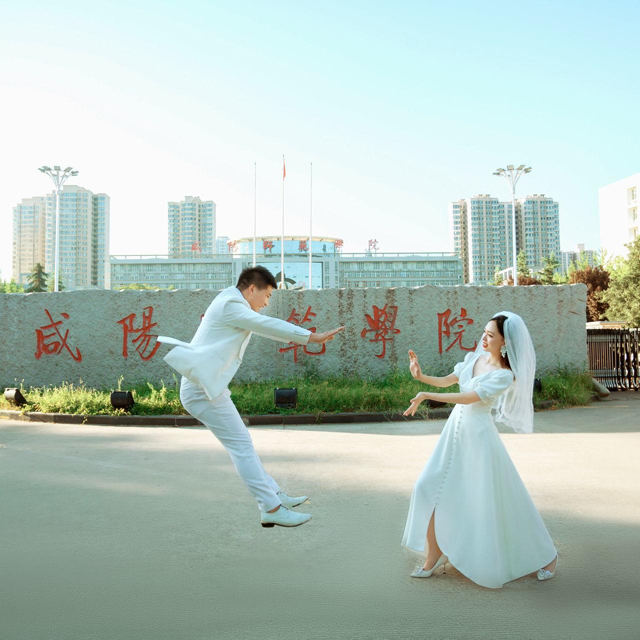 Mr.张 & Mrs.刘