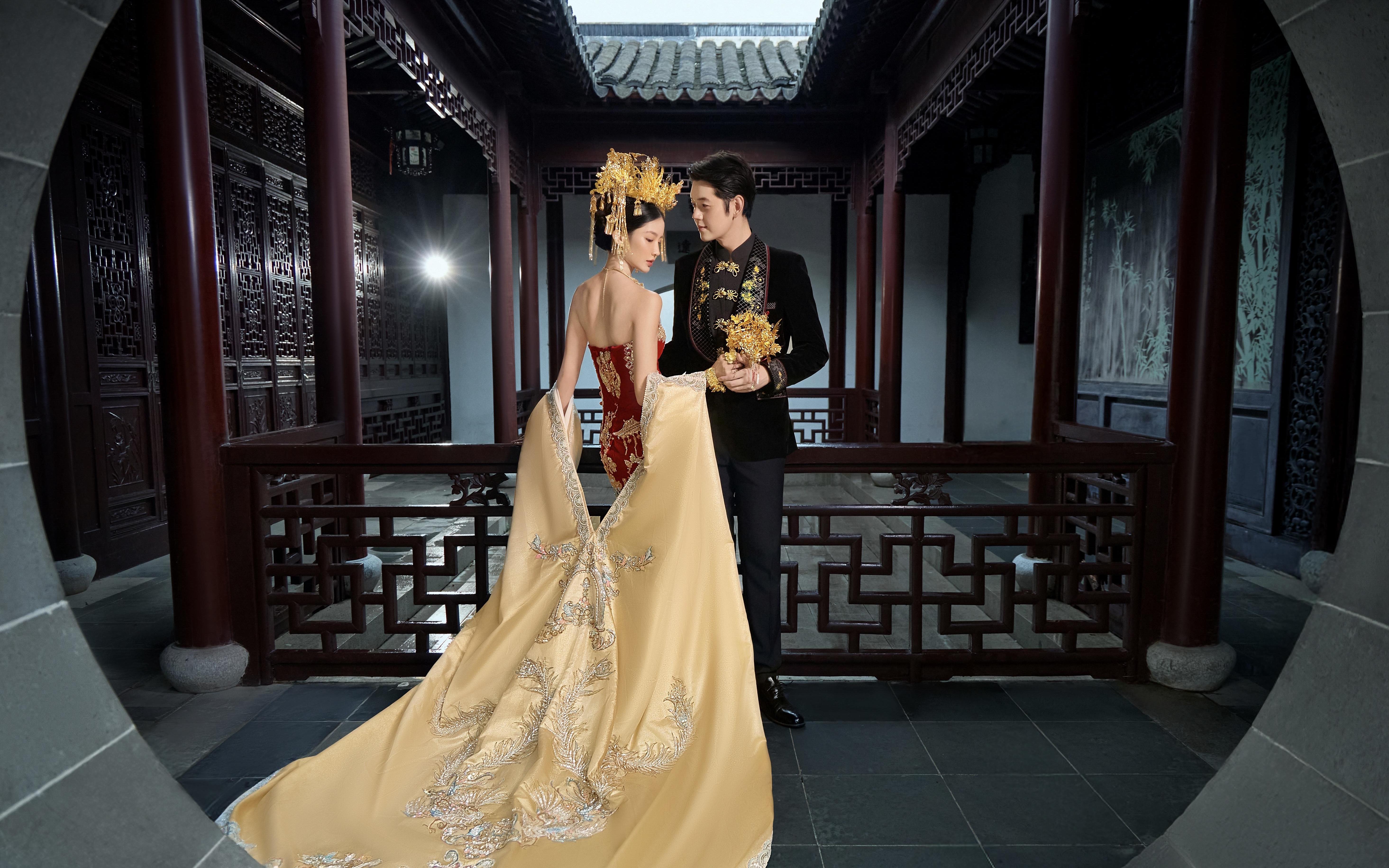 印尼风秀禾园林婚纱照，真是富贵迷人眼！