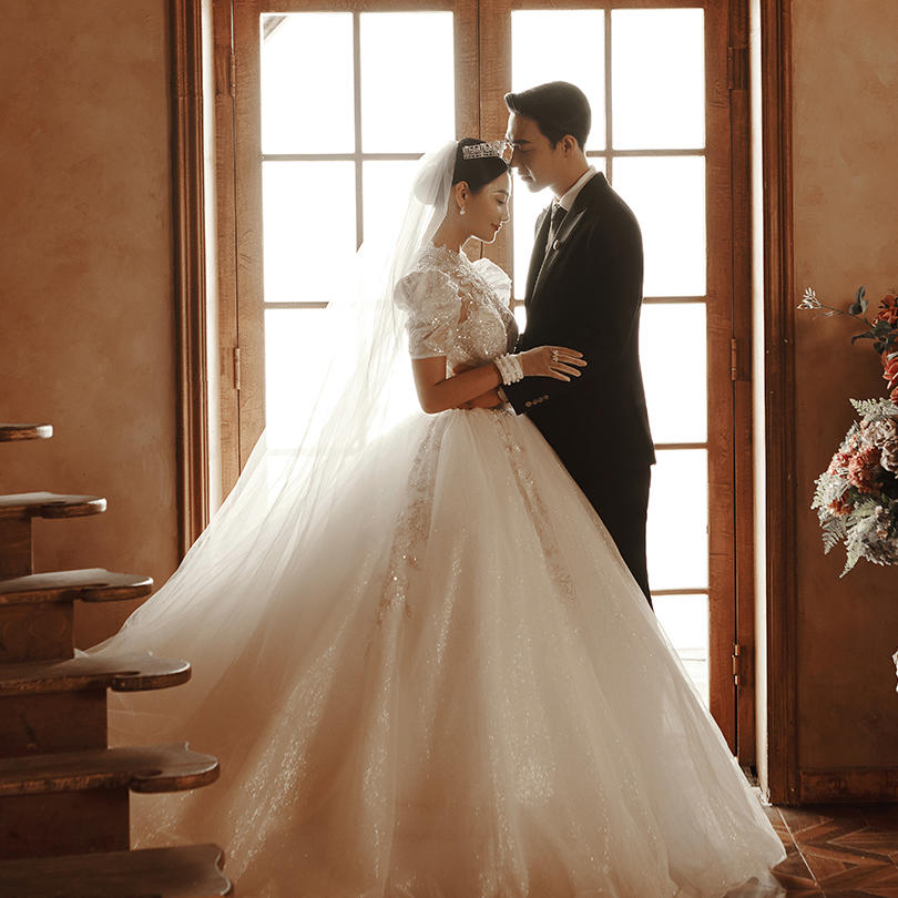 【品质优选】金夫人高端定制一对一拍摄