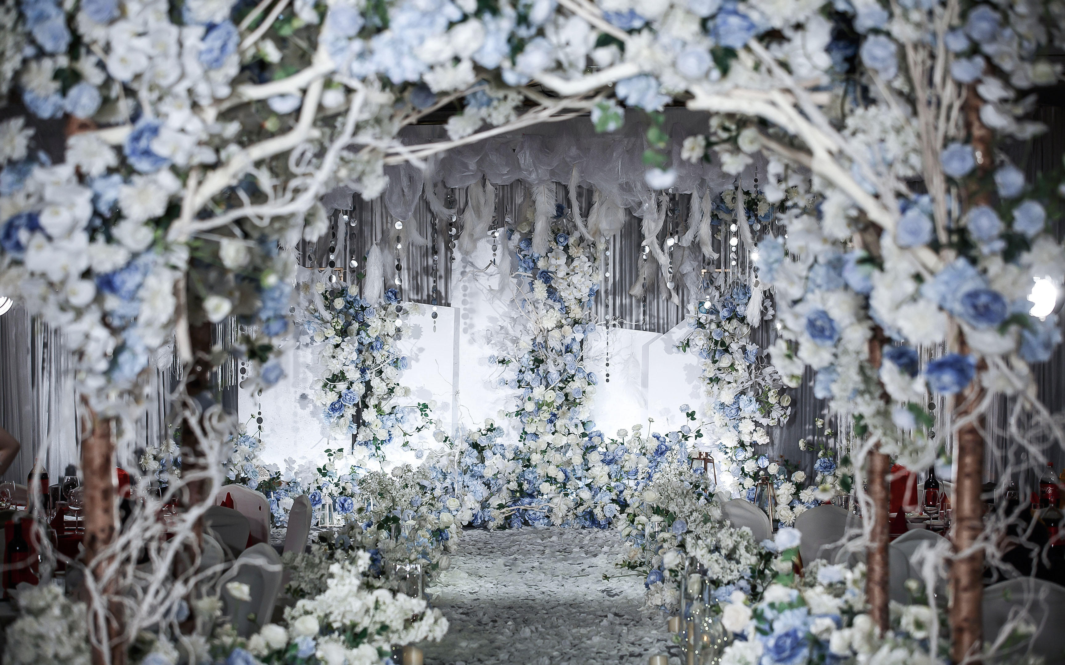 蓝灰色梦幻婚礼【含人员】