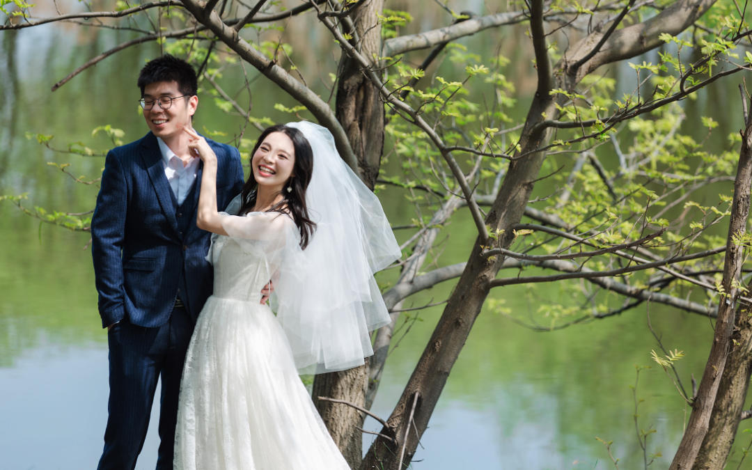 王先生&李女士19年3月26日春日婚纱照客照欣赏