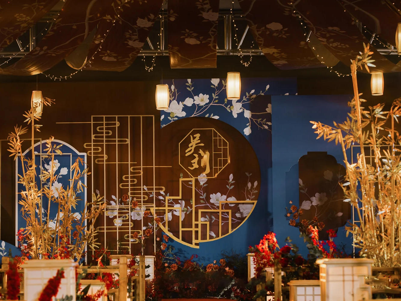 诺丁山婚礼-红蓝撞色新中式婚礼#国潮新中式#