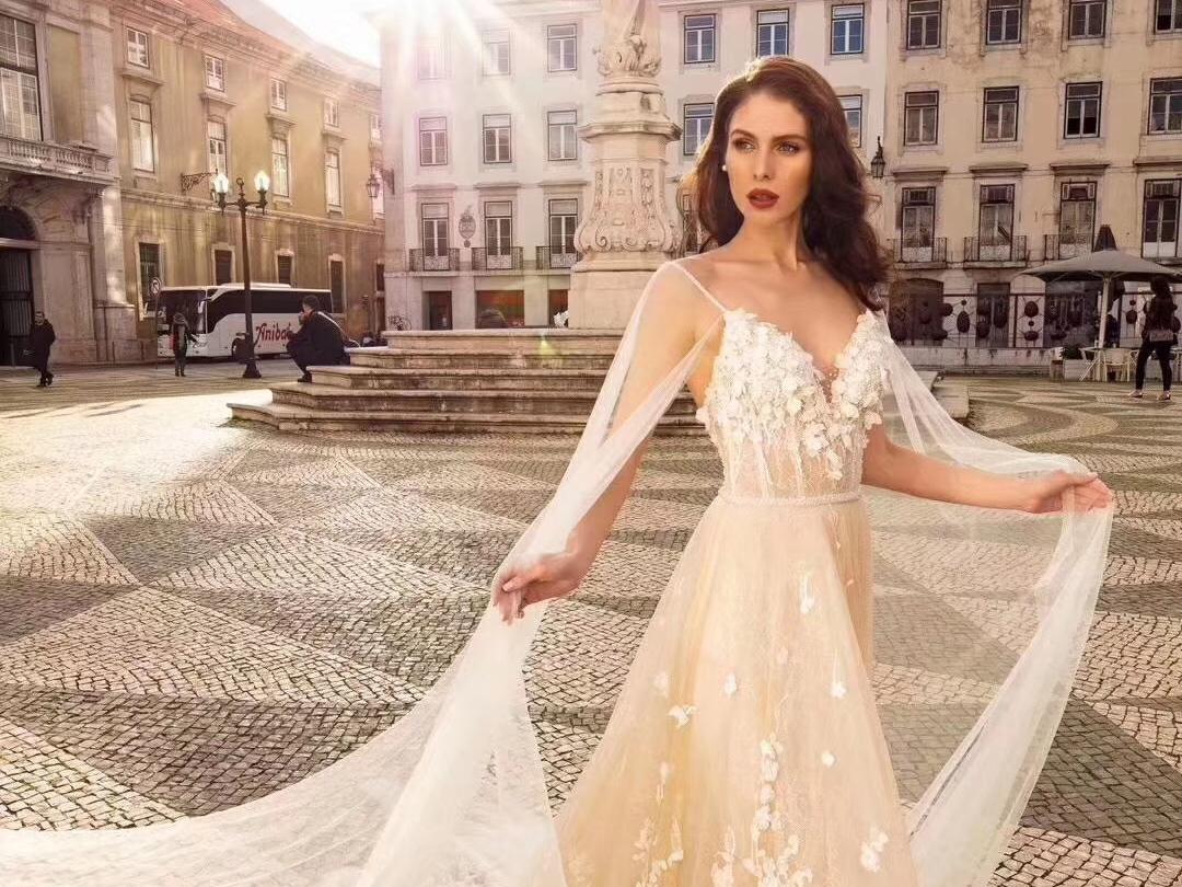 【高定套系】 国际名品婚纱+手绣中式+男士西装