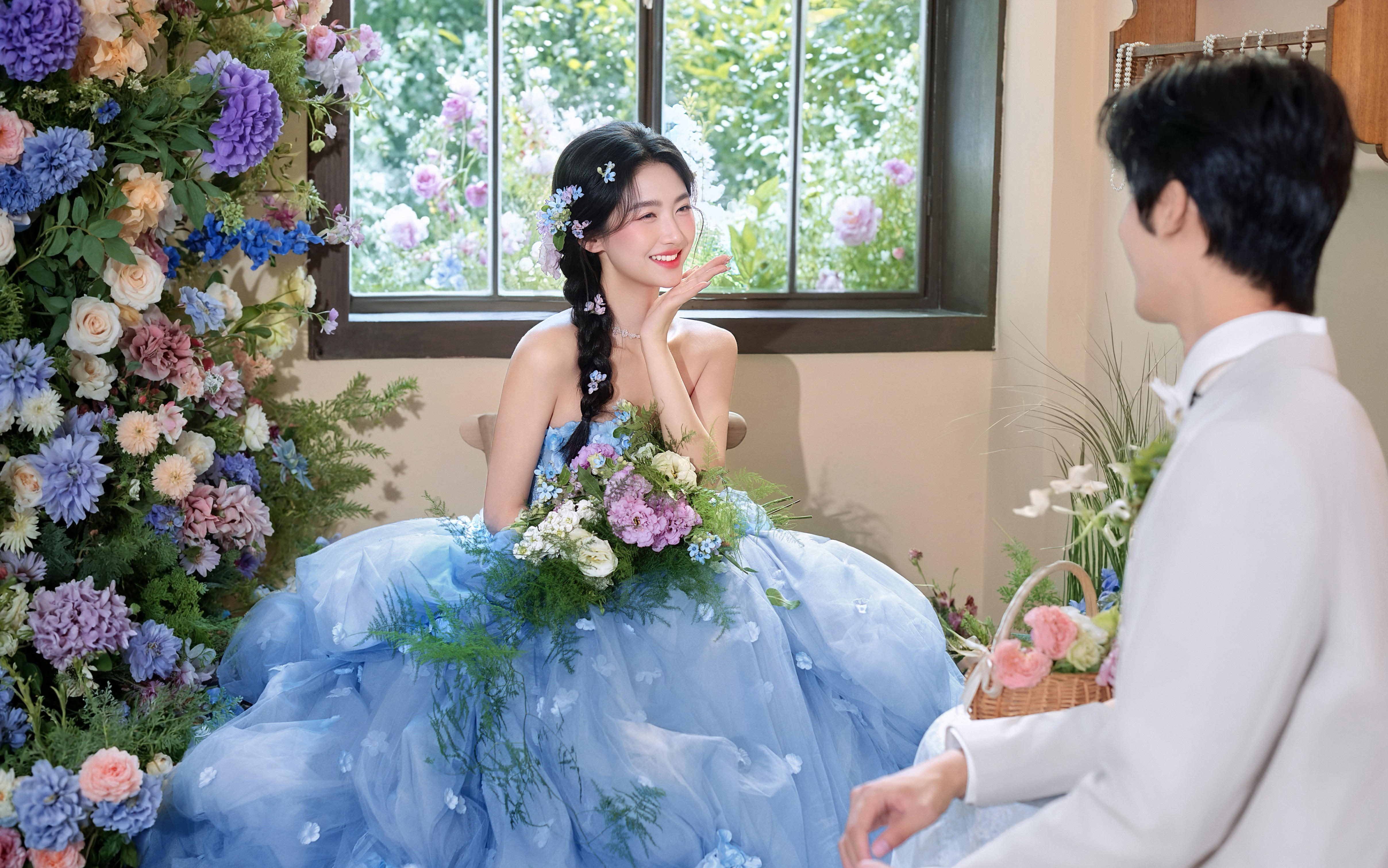 少女感溢出屏幕 藍(lán)色花神太浪漫了