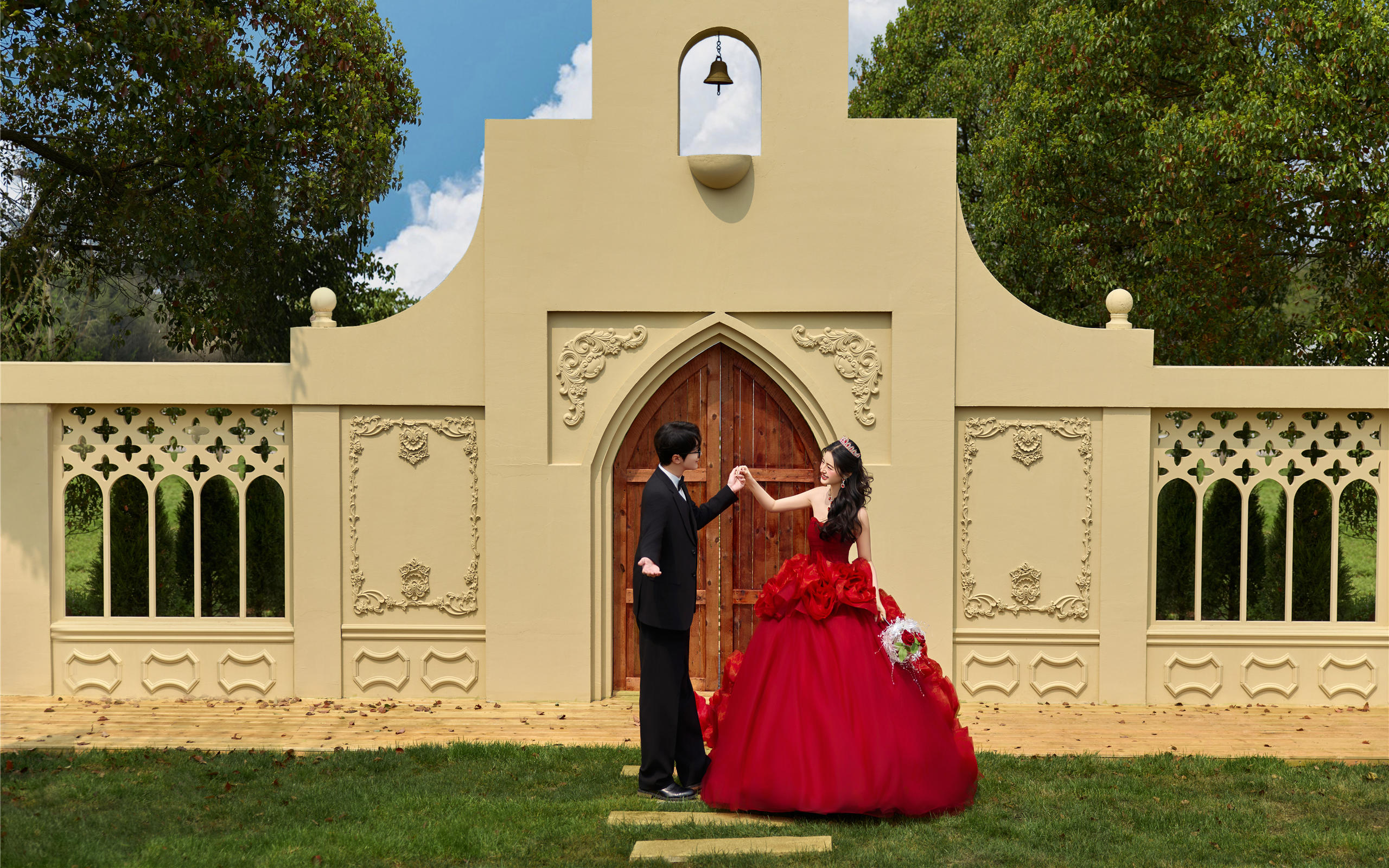 阿那亞 x GOLDEN 2026SS