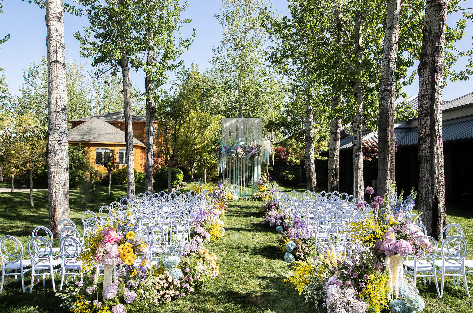 室外草坪婚礼【彩色油画】