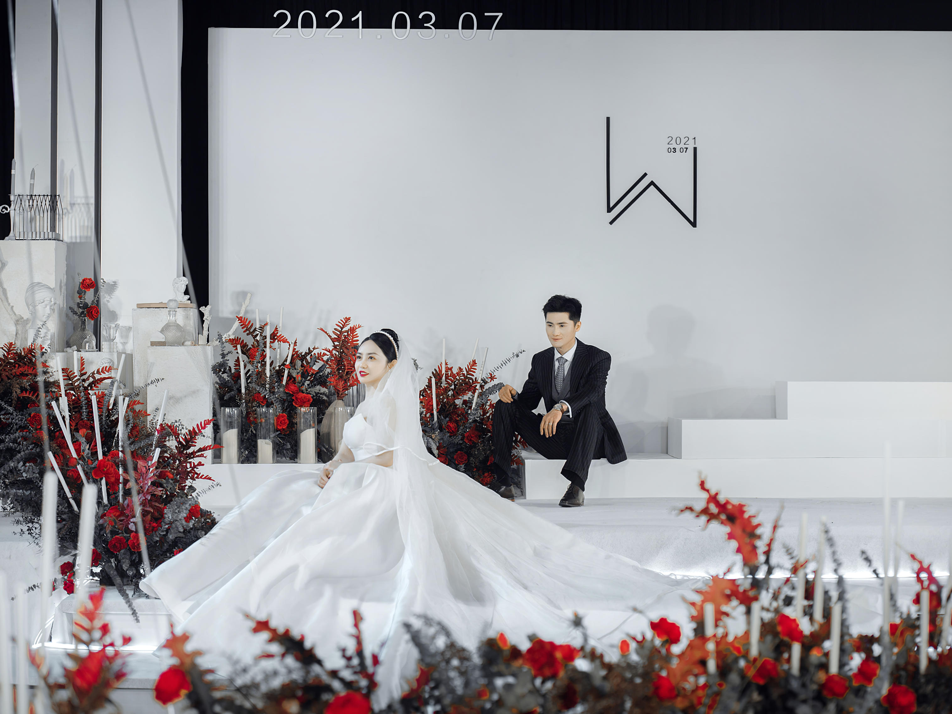 【屿霖婚策】红白色系轻奢风