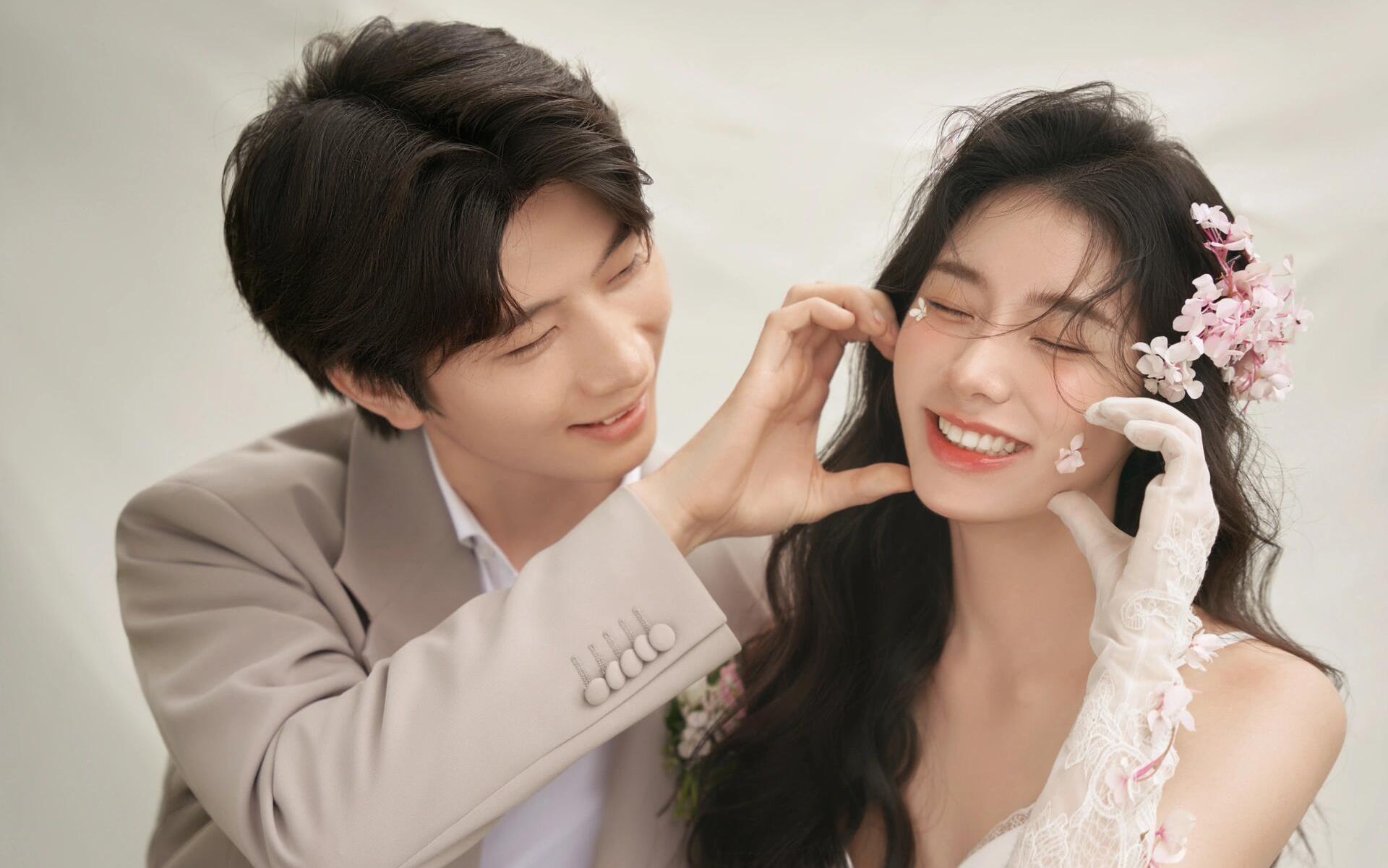 韩里韩气的婚纱照.…老公和我都超爱🥰 