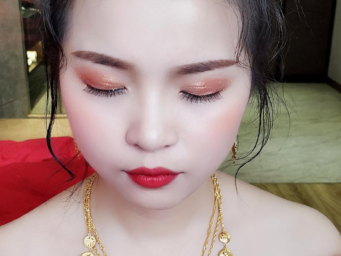 一顾倾城全天跟妆+回门妆（到店）2造唯美大气妆容