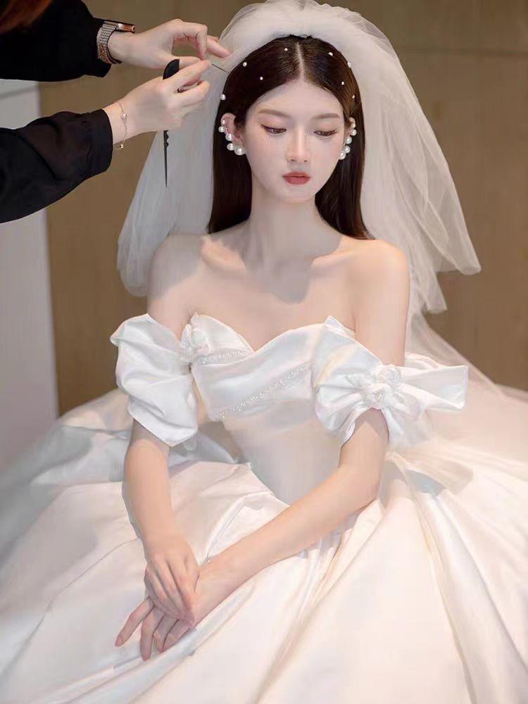 迎宾婚纱 婚礼套餐3件套品牌主纱任选