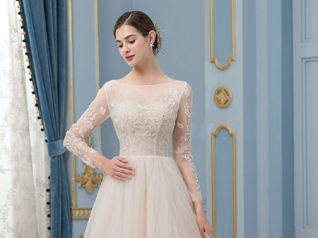 【F·R造型】轻奢12件套租赁+首席档新娘跟妆