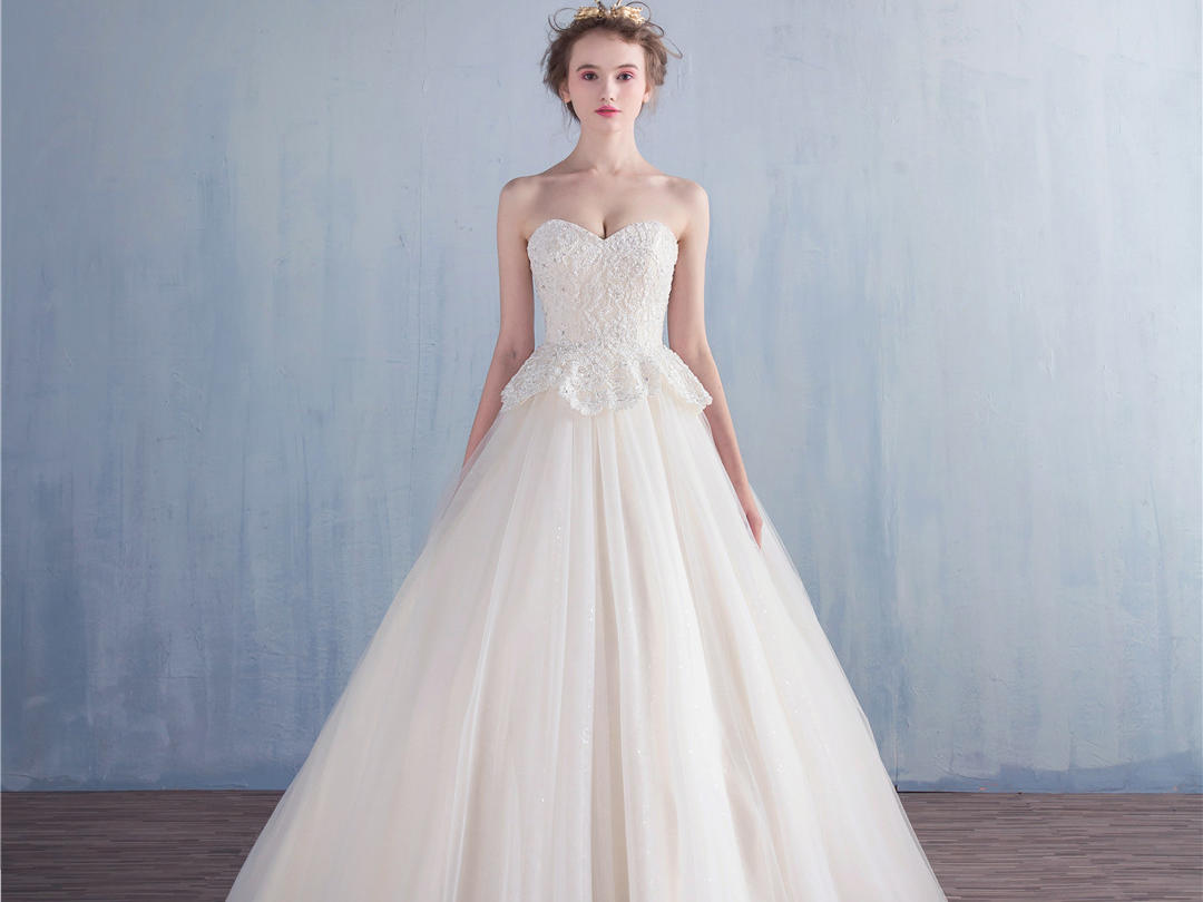 【立减1200】高定5件：主纱+敬酒+秀禾+2伴