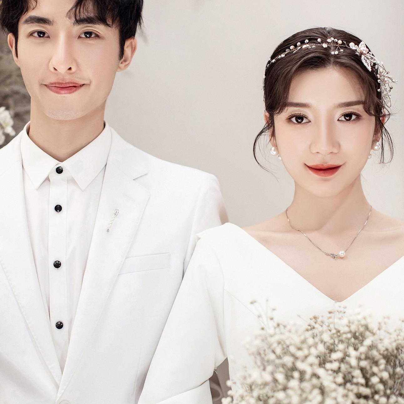 《苏瑾婚纱摄影》一价全包免租婚礼新娘三套服装