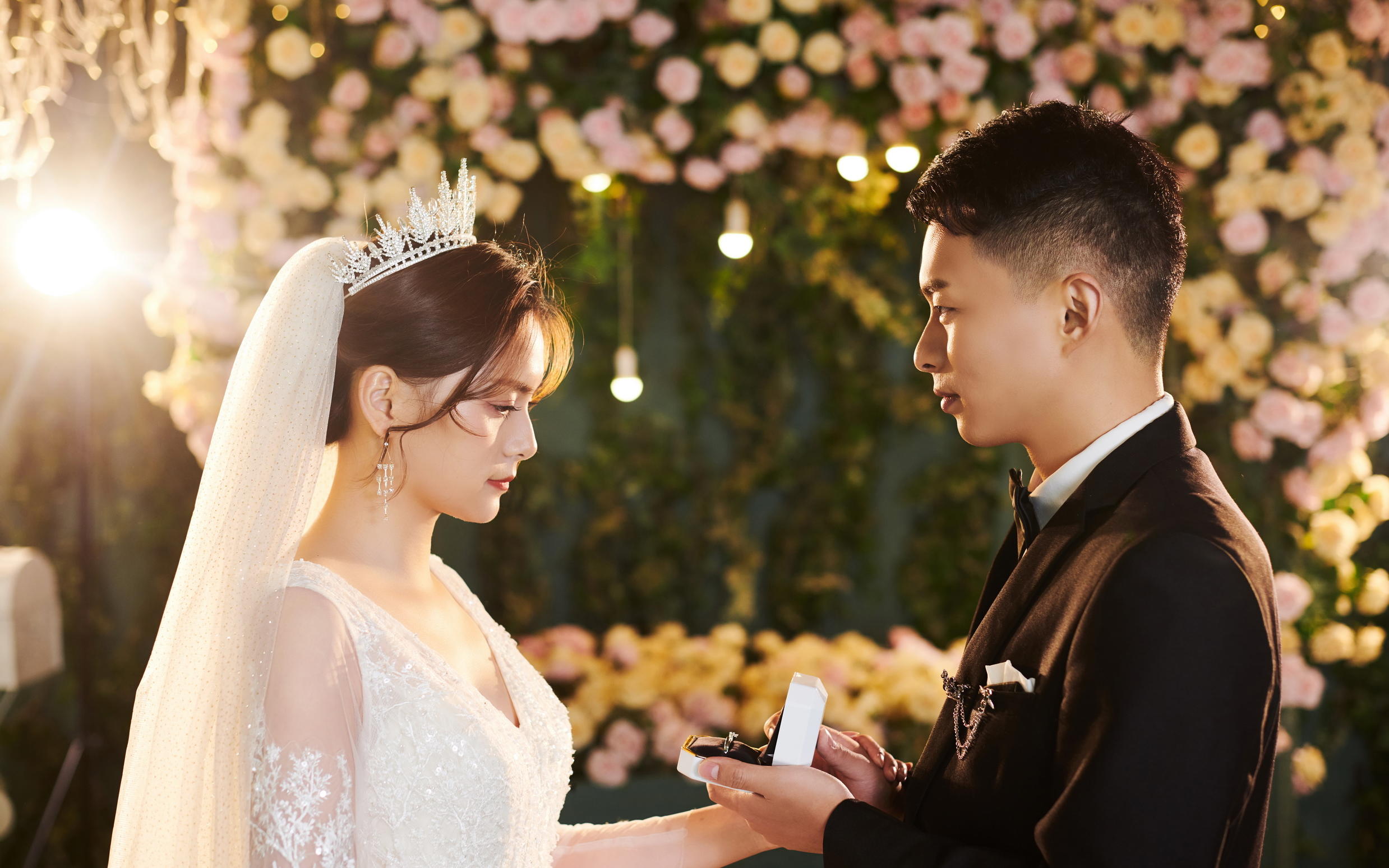 气韵华服/风华正茂赠证件照/限量抢购