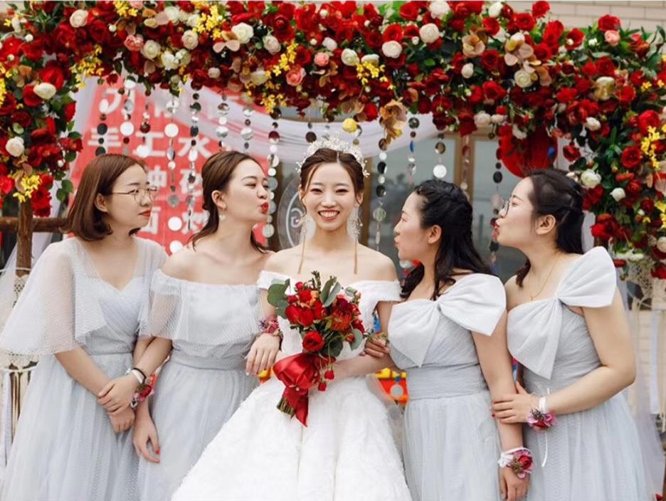 【明星高订】金丝银线手工秀禾+婚纱+敬酒服