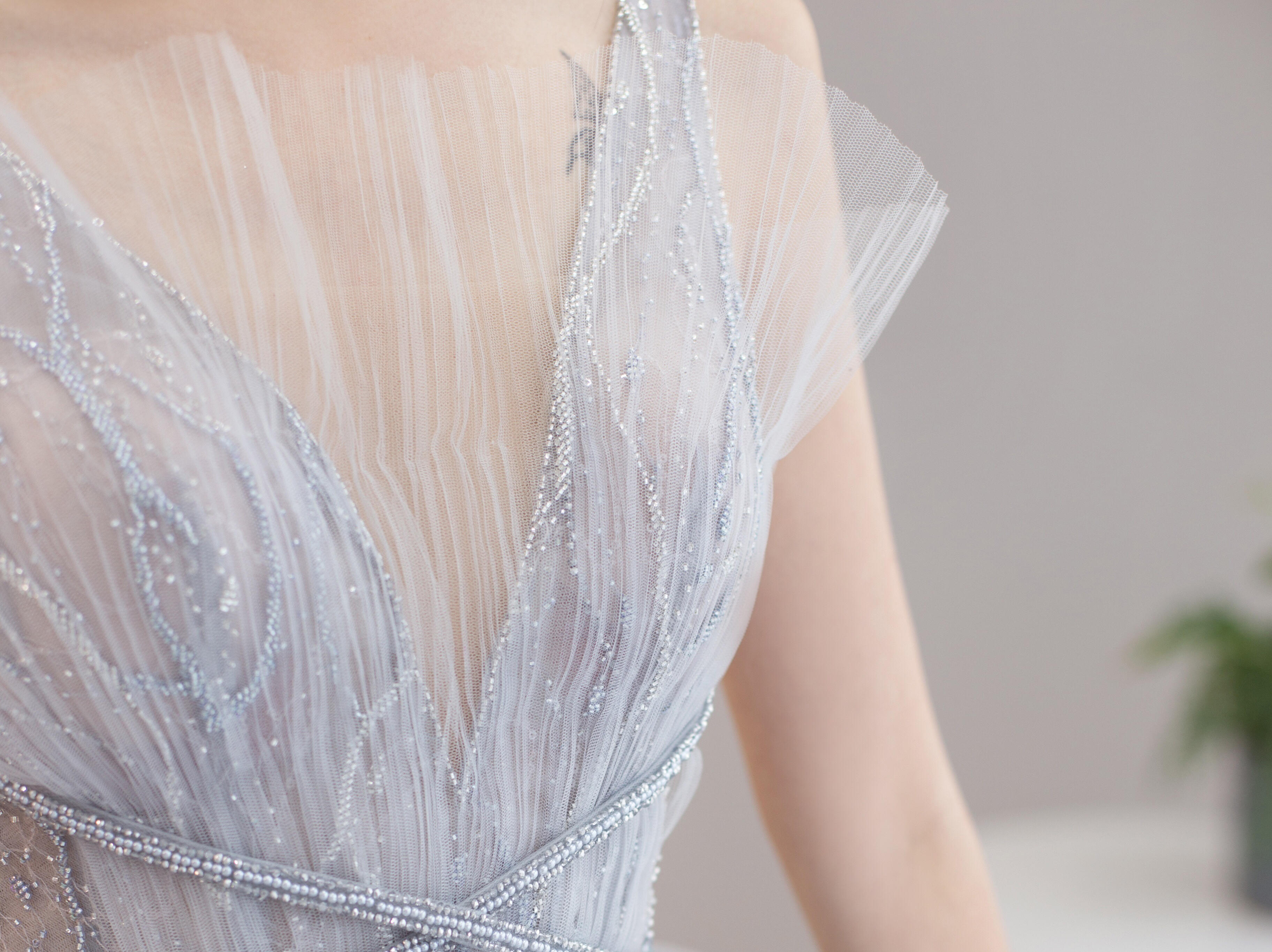 【达 令】婚纱七件套系＋高级老师跟妆