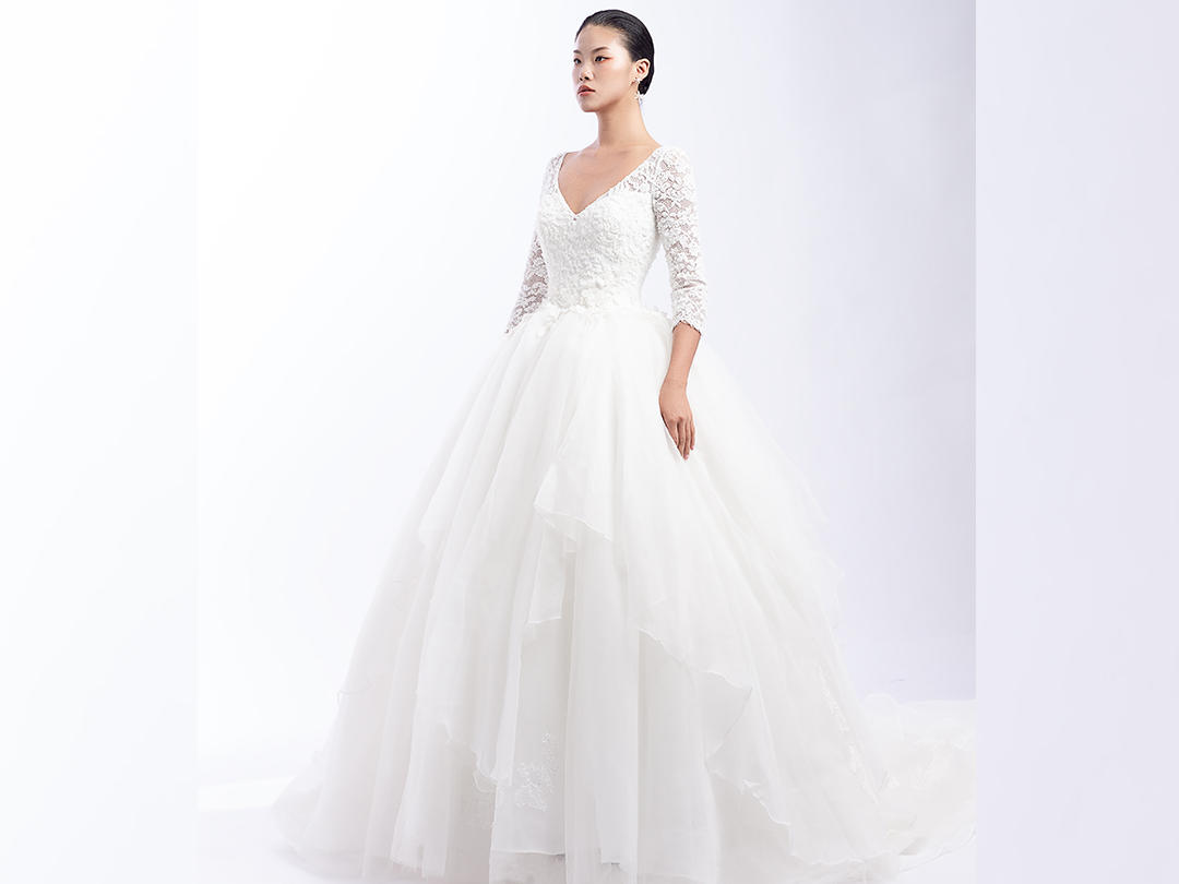 【素婚纱礼服定制】明星款复古长袖主婚纱