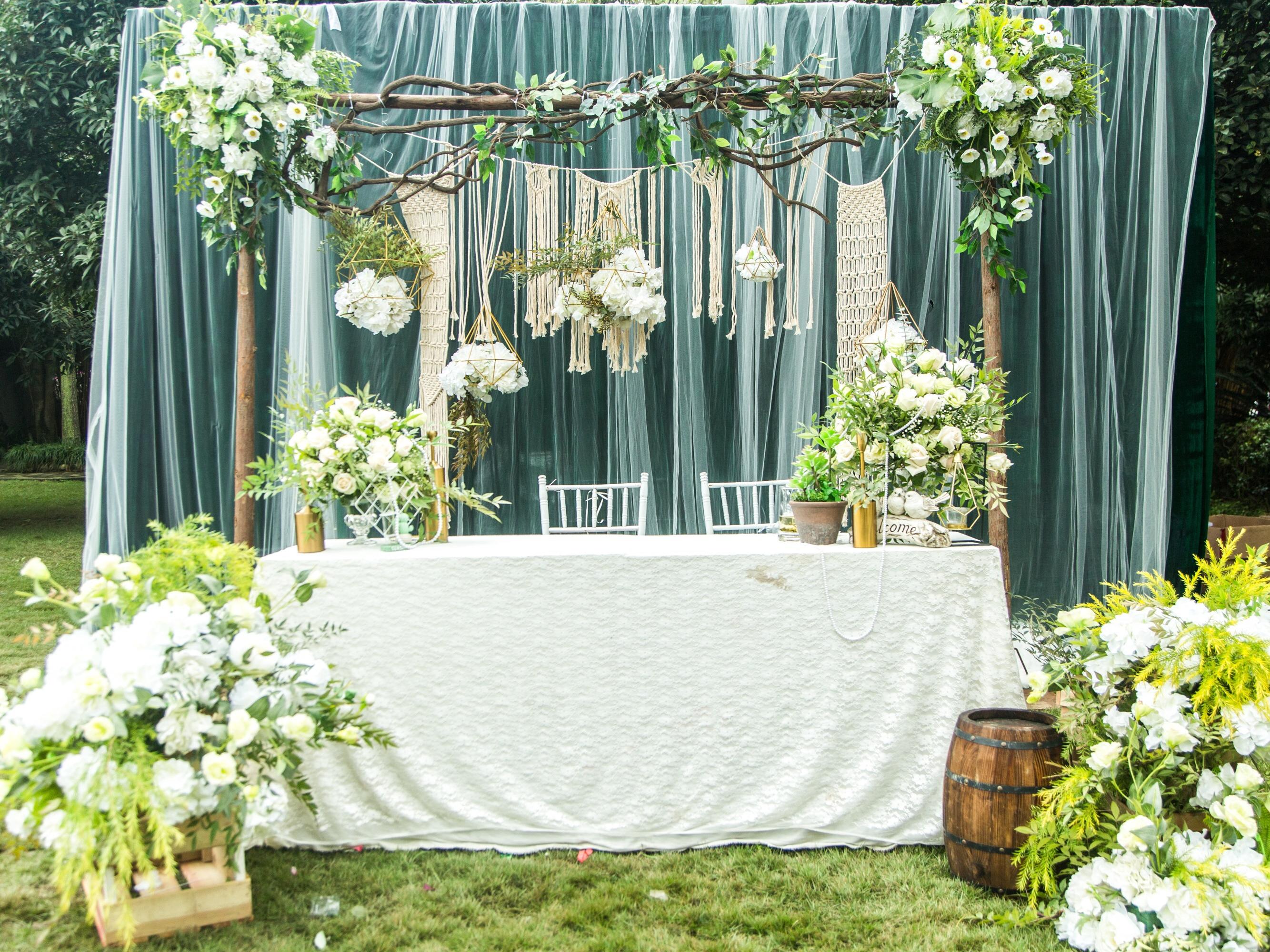 小花仙婚礼策划 户外小清新婚礼