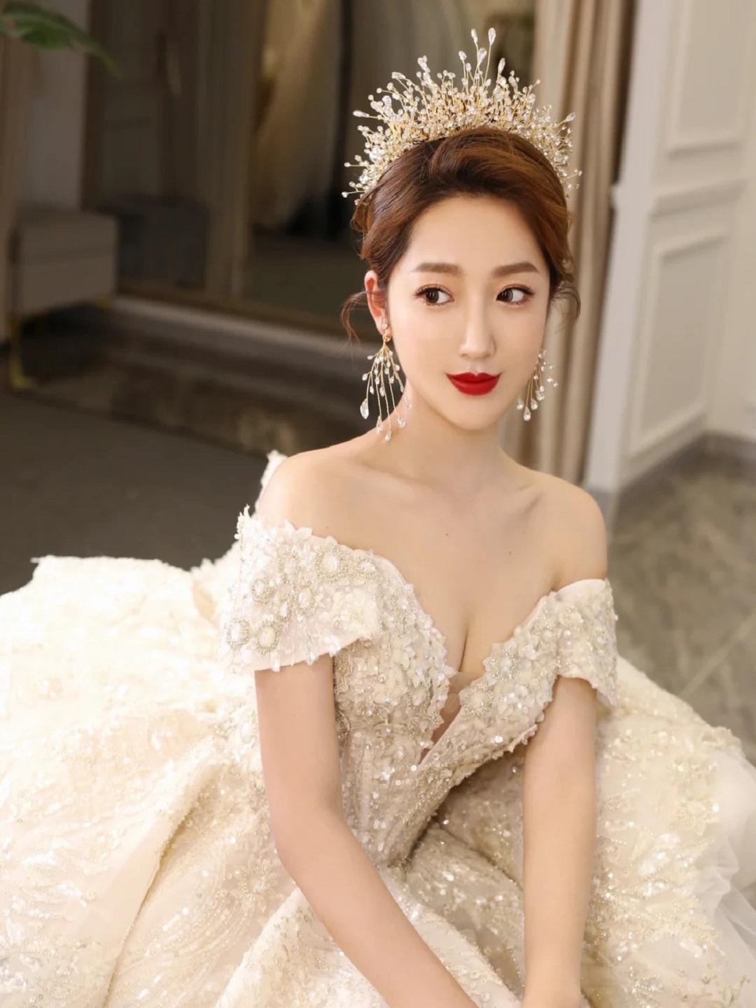 【YOUMI 活动来袭】新娘必看 拖尾主场 