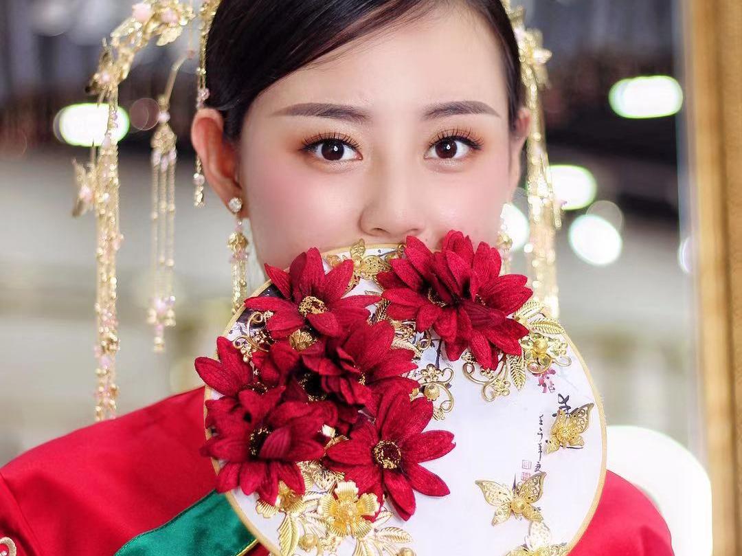 【TT婚纱】婚纱+跟妆超值套餐