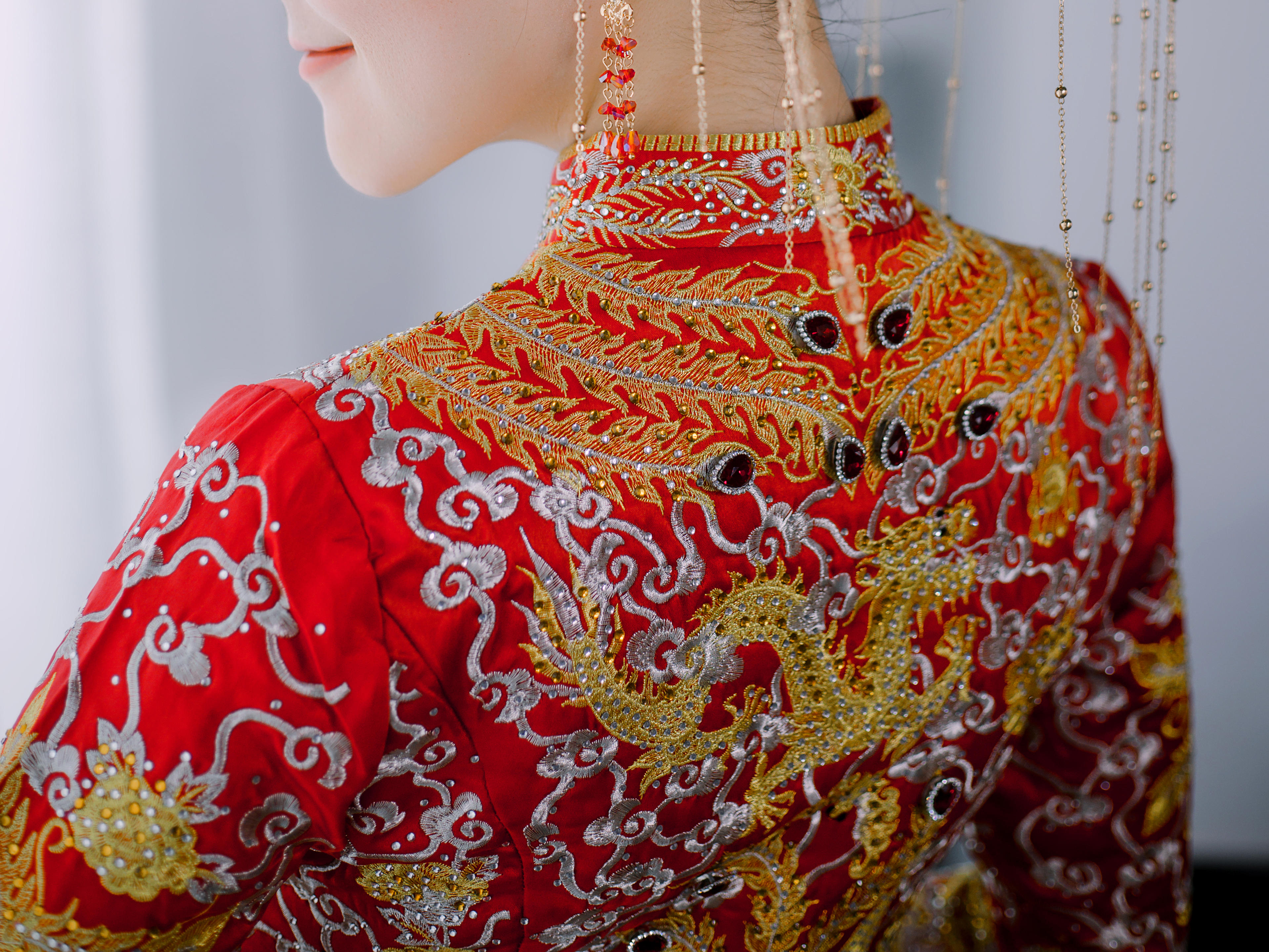 【花解语】3件套租赁 全款送新娘定制晨袍