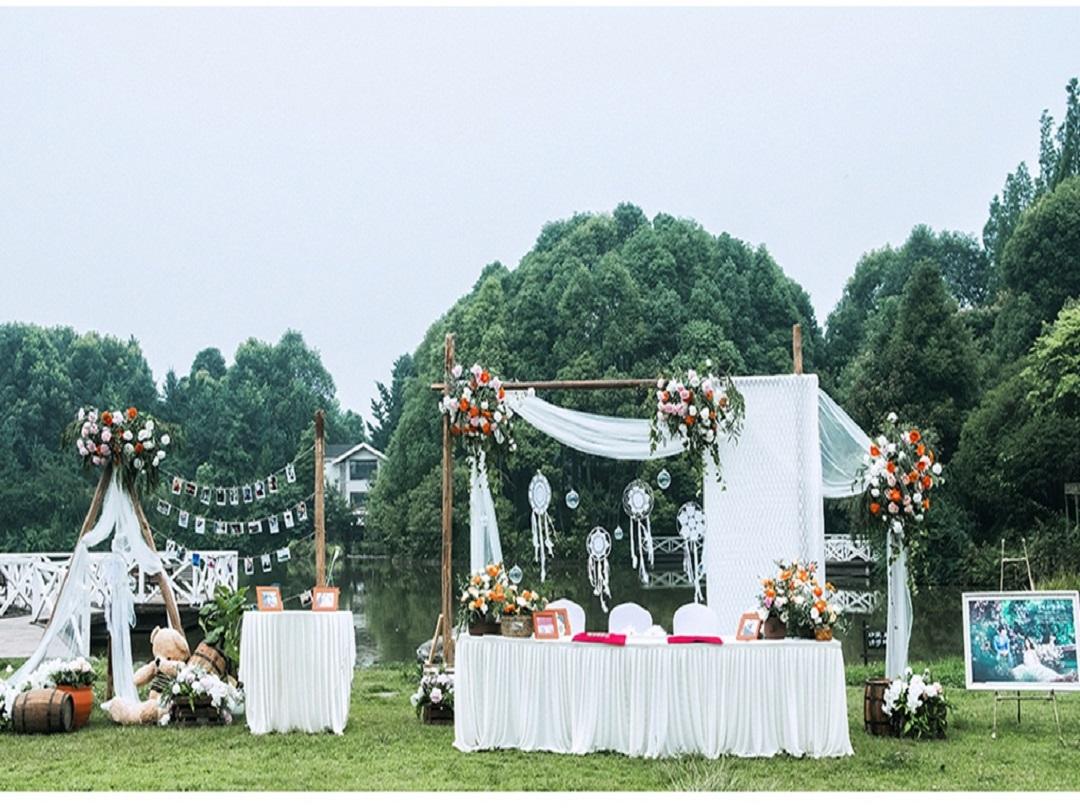 【凡心素履婚礼定制】——户外婚礼