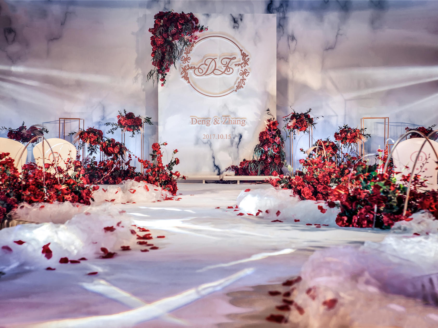 【大事婚礼】2019极简风格+四大金刚一站全包！