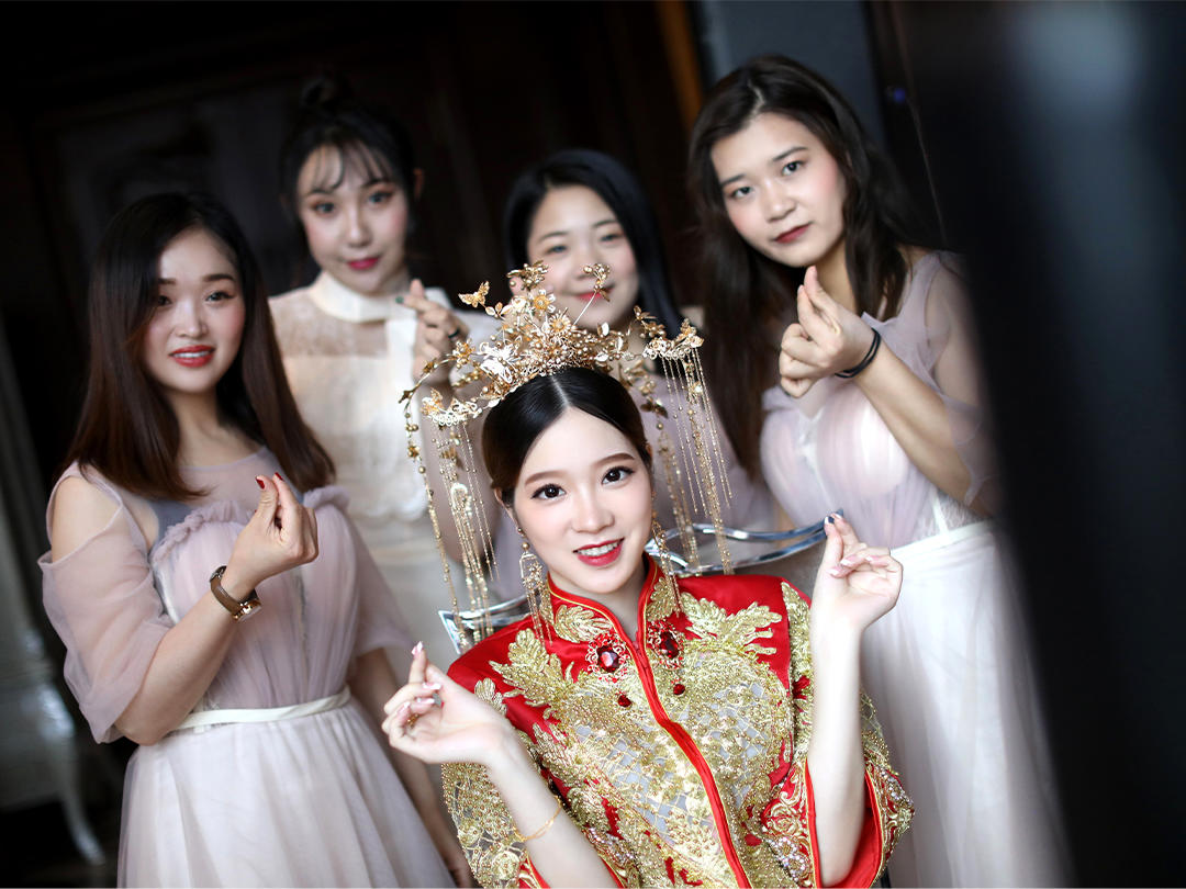 【超值优惠】总监化妆师全程跟妆