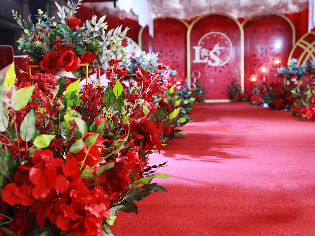 息县婚庆 花海阁婚礼19年最经典配色红金主题